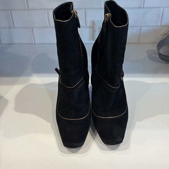 Louis Vuitton Black Suede High Heel Boots—GORGEOUS!! Authentic! Size 39 - Picture 1 of 10